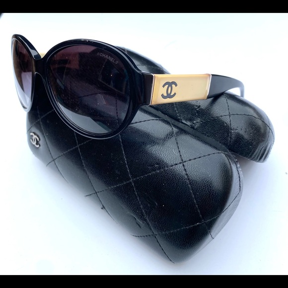 Classic Chanel Sunglasses - Picture 3 of 6